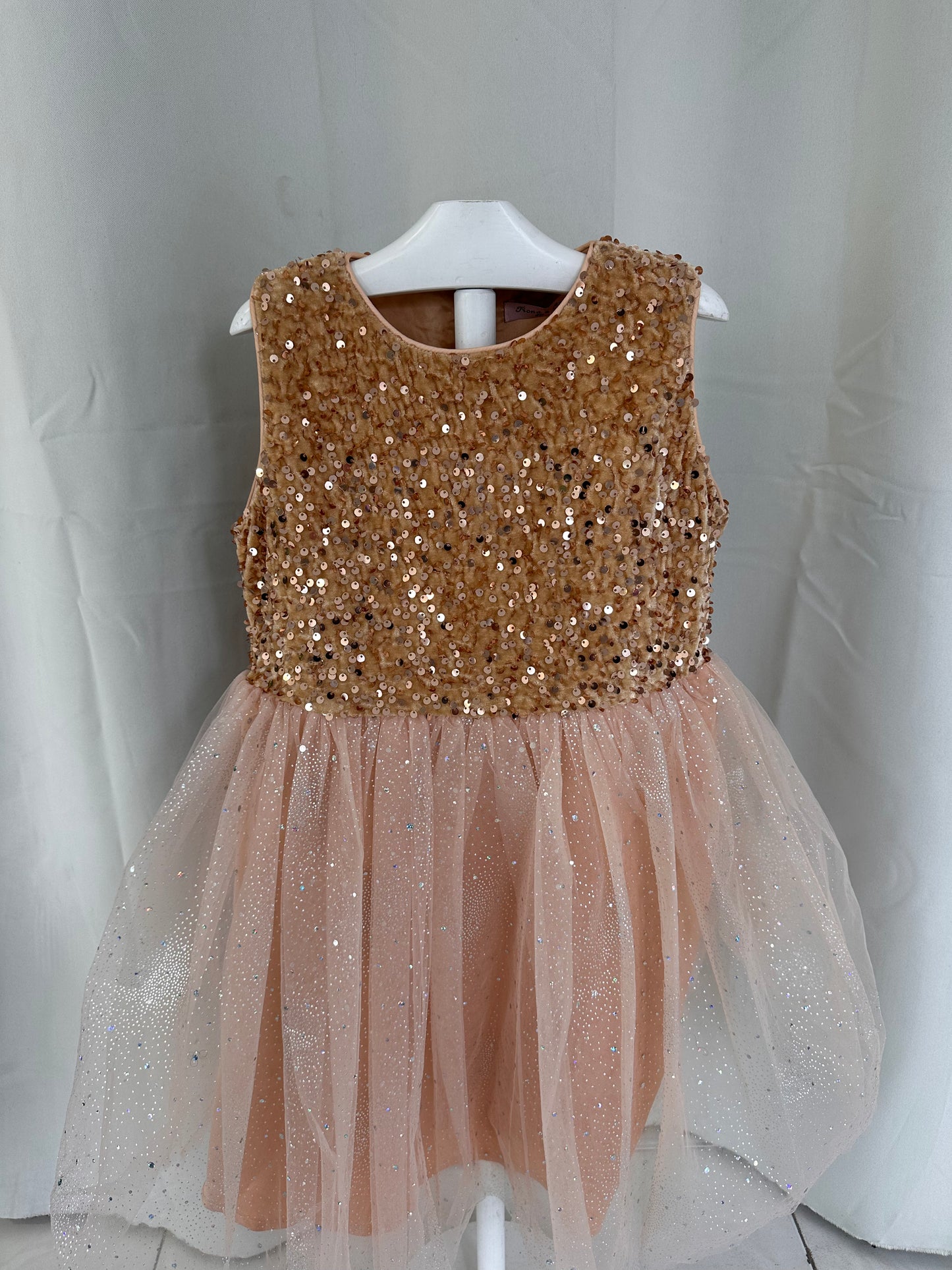 Robe enfant à paillettes