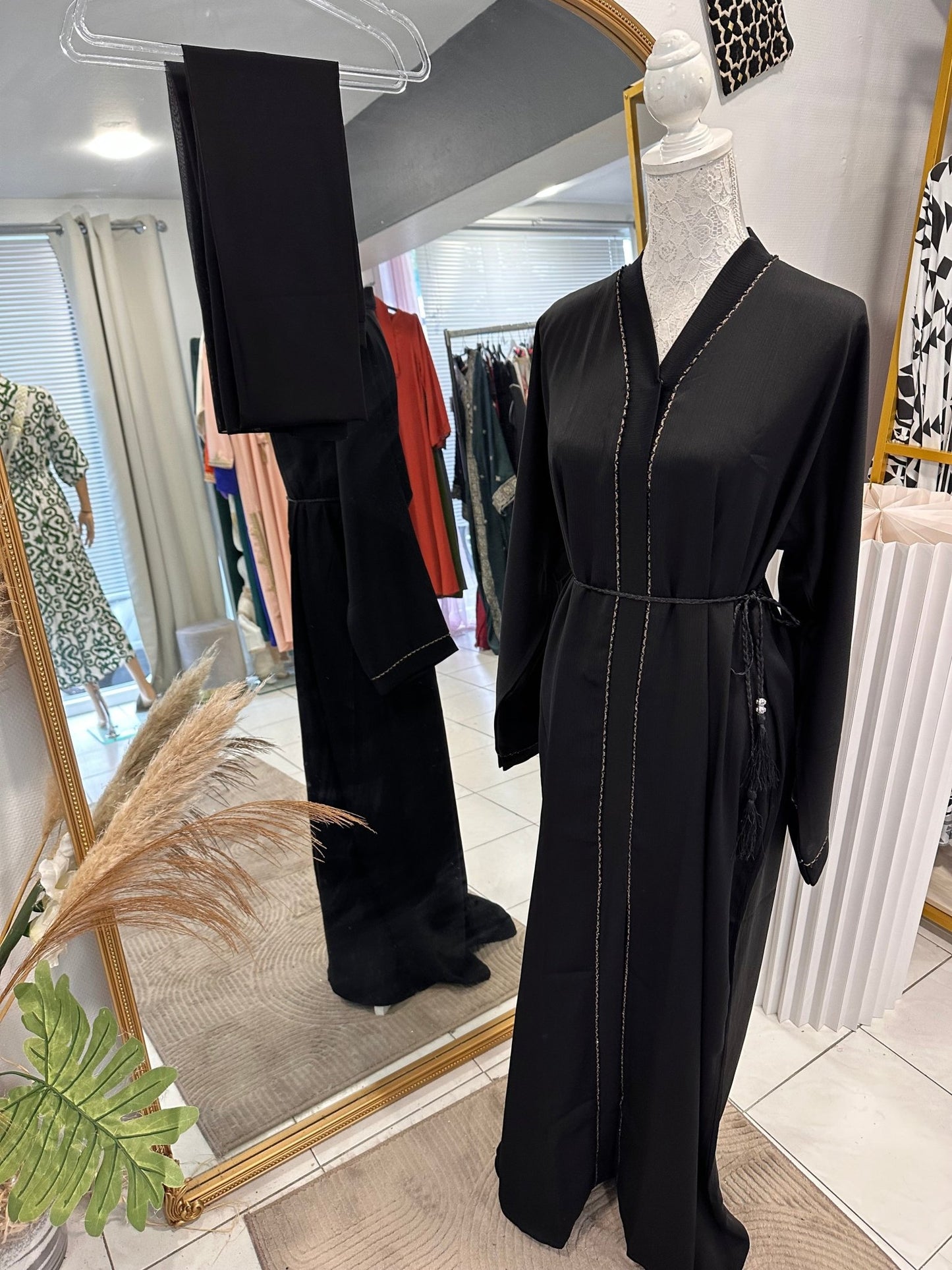 Abaya nuit d’or - YEMMA BOUTIQUE